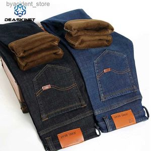 Heren Jeans Heren Winter Fleece Warme Jeans Merk 2023 Mode Zakelijke Broek Retro Klassieke Denim Broek Herfst Casual Stretch Slanke Jeans Mannen L240313