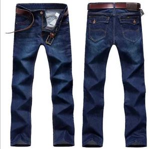 Jeans masculin pour hommes et pantalons 2023 robe de rue bleue de haute qualité grande qualité Q240509