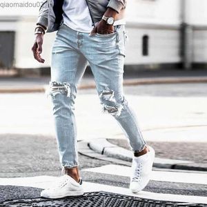 Jeans pour hommes en jean masculin jeans printemps / été nouveau coréen moréen ajustement fin fine bord menteur décontracté neuf points pantl2404