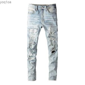 Heren jeans heren kristallen gat traan patch werk jeans straat kleding licht blauwe denim ultradunne potloodbroek broek broekerl2404