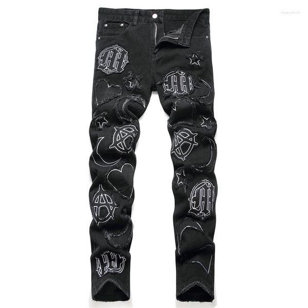 Jeans pour hommes taille moyenne broderie mince style punk décontracté 2023 printemps mode tendance déchiré patch pantalon droit