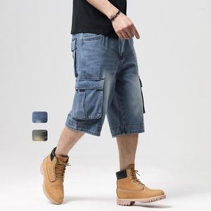 Jeans pour hommes Multi Pocket Retro Hommes Denim Shorts 2023 Mode d'été Lâche Casual Classique Plus Taille Mâle Pantacourt Cargo 44 46