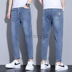Jeans masculins New Men's Slim Fit Jeans pour le printemps et l'été, version Trendy Elastic Youth Casual Cropped Jeans PLUS TAILL