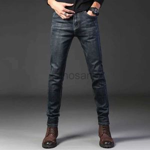Jeans masculin New Mens Seasons d'hiver Pantalons de jambe droite réguliers élastiques Slim Fit Casual D240417
