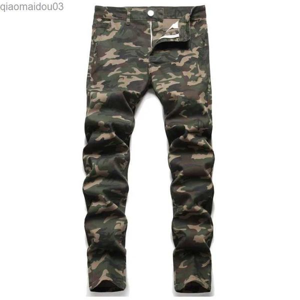 Jeans masculins Nouveau venu pour hommes en denim Jeans Camouflage Saison droite Colo-Down Veste Close-Up Pantal