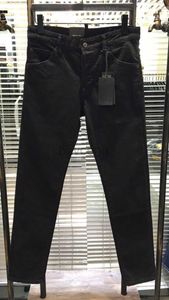 Jeans pour hommes Nouvelle conception Arrivées Jeans pour hommes Designer Pantalon noir Pantalons décontractés pour hommes de haute qualité High Street Biker Luxyrys Denim Pant Taille W28-W38 240308