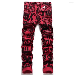 Jeans pour hommes Style de boîte de nuit Design Hommes Rouge Lettres d'impression numérique Motif de points Slim Pantalon en denim extensible effilé Pantalon en coton