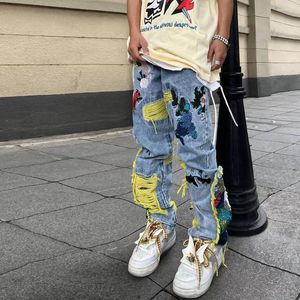 Jeans pour hommes Peinture Patch brodé Denim déchiré pour hommes Streetwear lavé détruit plissé Jean droit mâle glands