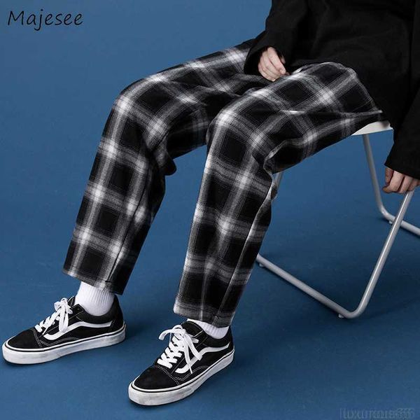 Pantalones vaqueros para hombre Diseño a cuadros Pantalones vintage Hombres Tallas grandes 3XL Adolescentes sueltos Parejas Chic Harajuku Estilo japonés Pantalones rectos fáciles de combinar Simple