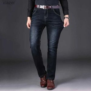 Jeans masculins plus taille 40 42 44 Jeans commerciaux de style classique 2023 Nouvelle mode Small Stretch Stretch Denim Pantalons Male Brand PantSwx