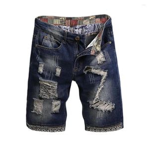 Jeans pour hommes Plus Taille Hommes Summer Retro Denim Shorts Mi-hauteur Trous déchirés Patch Jambe droite Poches Plage