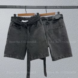 Jeans pour hommes Pring et Summer Top Denim Shorts Premium Products Trendy pour les deux hommes gratuits avec Belt 2024