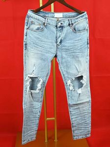 Jeans masculin Purple Roca Brand Brand Jeans Mens High Street Indigo Réparation Bleached Gradient Low Rise Terre Mens Jeans T240531 T240531