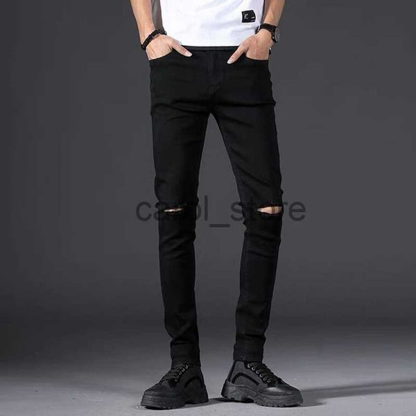 Pantalones vaqueros ajustados para hombre, novedad de 2023, pantalones vaqueros negros con agujeros rasgados en la rodilla para hombre, pantalones de mezclilla de Hip Hop para adelgazar, pantalones J230806