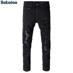 Jeans pour hommes Sokotoo hommes patch noir mince adapté aux jeans de moto en denim de rue patchs serrés décontractés déchirer les pantalons serrés J240328