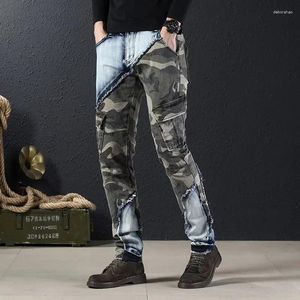 Jeans masculin épisser le camouflage pour hommes pantalon de cowboy masculin conique graphique avec pantalon de poches