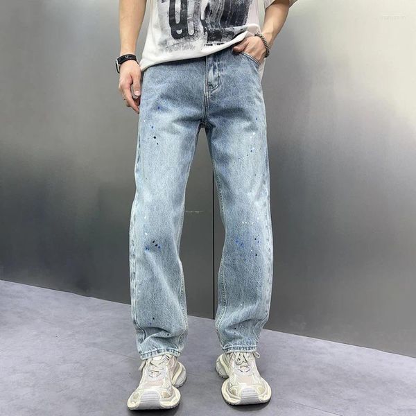 Jeans masculin printemps et été en coton non étendue denim pour hommes desserre le streetwear pantalon pulvérisé 2024 Produit
