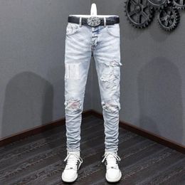 Jeans para hombres Street Fashion Men Retro Light Blue Stretch Skinny Fit Ripped Pink Parcheado Diseñador Hip Hop Marca Pantalones Hombre