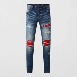 Jeans pour hommes Streetwear Fashion Designer Hommes Rétro Bleu Foncé Élastique Skinny Fit Bouton Ripped Rouge Patché Hip Hop Marque Pantalon