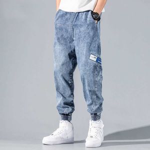 Jeans pour hommes Streetwear Hip Hop Harem Jeans Pantalons Hommes Loose Joggers Denim Pantalons de survêtement décontractés Style coréen Jeans pour hommes Cargo Pants Joggers Pant Z0301