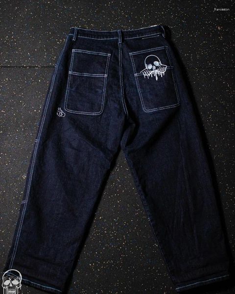 Jeans masculin streetwear lointain