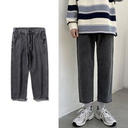 Jeans da uomo Streetwear Smoky Grey Baggy 2023 Autunno Moda coreana Pantaloni corti in denim dritto Pantaloni larghi da uomo Uomo