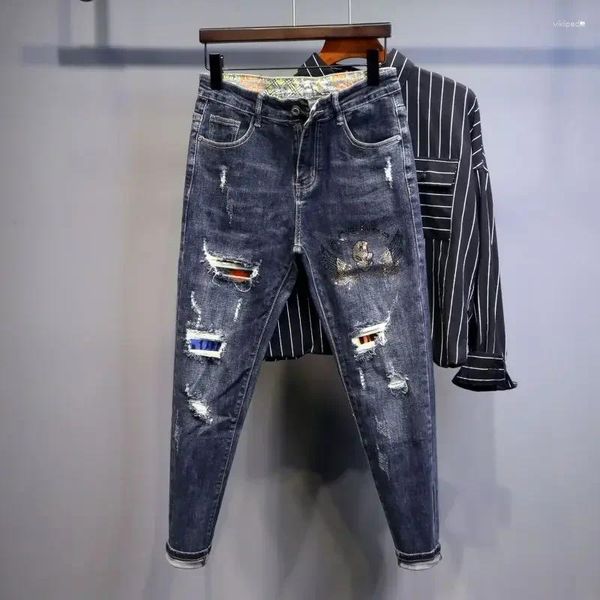 Jeans para hombres Pantalones de vaquero de hombre cónico rasgado con pedrería Pantalones rasgados Agujeros gráficos Estampado roto Original Y2k Streetwear XS