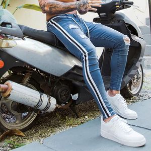 Heren jeans trendy mannen magere motorrijder vernietigde gerafelde fit spit denim gescheurde broek zijkant streep potlood hiphop streetwear1