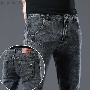 Hommes Jeans À La Mode Hommes Skinny Jeans Rétro Lavé Flocon De Neige Slim Fit Type Classique Simple Casual Mode Street Skateboard Denim Pantalon L230724