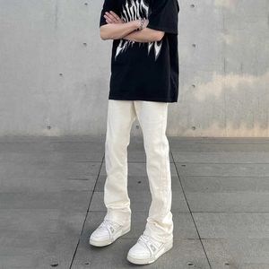 Jeans pour hommes Jean skinny blanc pantalon décontracté en amande ultra-mince pour hommes robe adaptée à l'été Pantalones Hombre vêtements de rue automne pantalon en denim de rue J240328