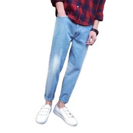 Heren jeans groothandel 2023 Koreaanse mode mannen casual licht blauw voor jongens kleding tieners flodderige harembroeken's