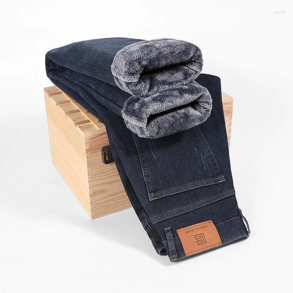 Jeans para hombres Invierno Moda coreana Cepillado para espesado Cálido Elástico Slim Cómodo Pantalones de mezclilla de lana recta