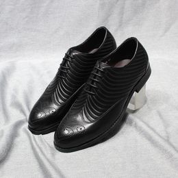 Mode à lacets masculin oxfords habiller en cuir authentique en cuir masculin brog Designer wingtip widding party shoes formelles chaussures pour m 8984