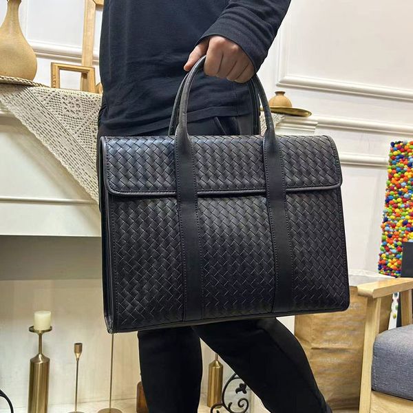 Maletón de cuero para hombres Fashion Laptop Bag de alta gama Bolsa de lujo Bolso tejido de gran capacidad Minimalista de negocio Estilo