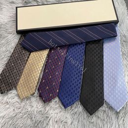 Cravate en soie pour hommes avec motif de cravate en soie Jacquard Party Design de mode tissé avec boîte G888