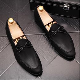 Designers noirs luxueux pour hommes chaussures de cuir de mariage homme décontracté conduisant oxfords pour hommes robe à glissière Business officier 7456