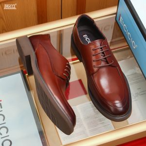 Classique hommes décontracté en cuir chaussures à lacets de luxe à la main Brock confortable en plein air sortir ensemble robe hommes chaussure A9