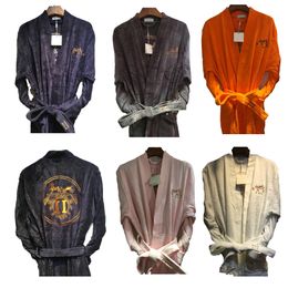 Albornoz de casa H bordado de algodón nuevo de lujo para hombres más yukata gruesa pareja pijamas de marca para hombres y mujeres kimono albornoz cálido ropa de dormir albornoz unisex