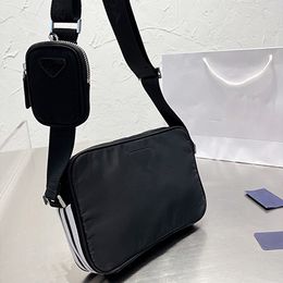 Heren nylon crossbody tas sport schoudertas zipper pakket mode cross body tas driehoek schuine satchel logo messenger tassen crossover portemonnee