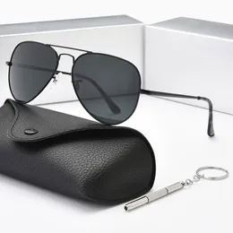 Merk Zonnebril uit de buitenlucht Zonneglazen voor man Vrouwen metalen frame gehard glazen lens gepolariseerde bril door uv400