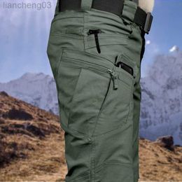 Pantalons pour hommes 2022 New City Military Tactical Pants Men SWAT Combat Army Pantalons Plusieurs poches Imperméables Résistant à l'usure Casual Cargo Pants W0411