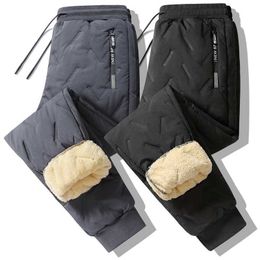 Pantalones para hombres 2023 Pantalones de lana de invierno para hombres Corderos Lana Pantalones cálidos Casual Espesar Homme Ropa barata Tamaño grande Joggers Pantalones de chándal J231116