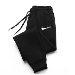 Pantalones para hombres 2024 Fitness entrenamiento de la marca Pantalones de atletismo Otoño Invierno Algodón Sportswear pantalones Joggers Pantalones de chándal Men Casual Skinny Pants T230910