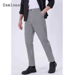 Pantalon masculin 2024 MENSE VERTICAL POCKE ÉLÉGANT Set European Style Formal Party Panter Plus Size Fashion Hound Q240429