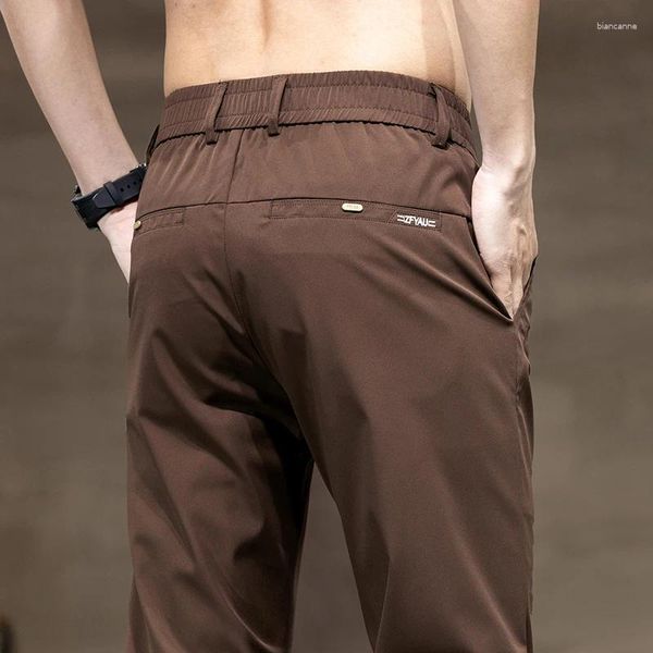Pantalones para hombres 2024 Spring Casual Men 3 Colors Estilo de estilo clásico Negocio de moda Slim Polyester Solid Color Brander pantalón