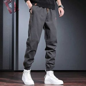 Pantalon masculin 2024 Spring Elegant Fashion HARAJUKU SLIM FIT ROPA HOMBRE VOLLE MATCH FULLE PANTAL CONCUTER PANT