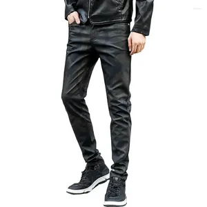 Pantalons pour hommes 2024 Spring Fashion Skinny Hommes Cuir Casual Slim Fit Lavage Pantalon de moto Camouflage ABZ618