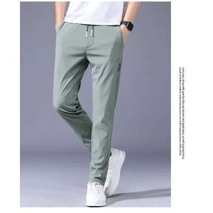 Pantalon pour hommes 4 couleurs!2024 Pantalon décontracté pour hommes printemps / été