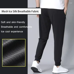 Pantalones para hombres aire acondicionamiento de tela malla coreana noveno recorte de piernas pantalones deportivos negros cerrados huecos de moda