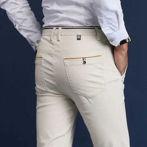 Pantalones para hombres Estilo clásico Hombres Primavera/verano Pantalones informales delgados de moda Oficina de color sólido de algodón puro